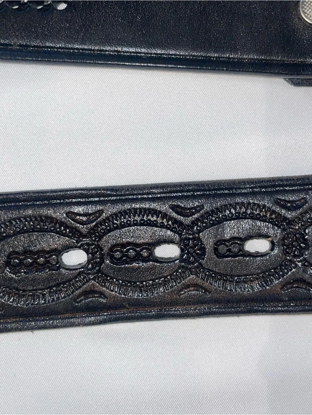 Black Leather Men's Belt with Decorative Stitching. Size 36